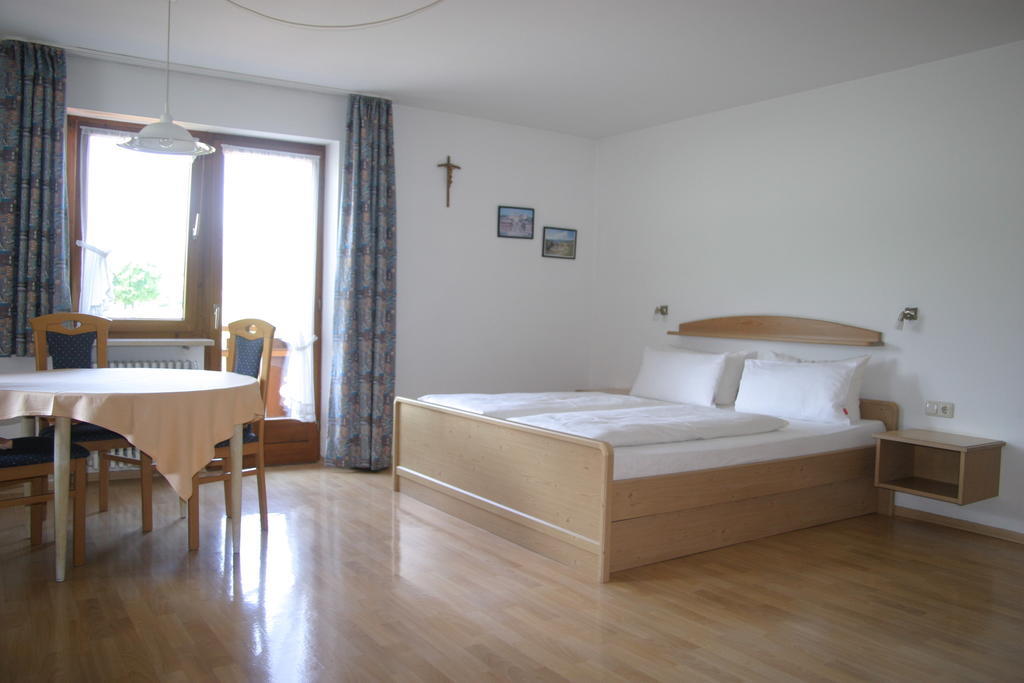 Gaestehaus Elisabeth Schwangau Room photo